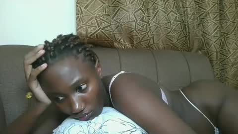 Snapshot of missprettygal chatting on 11, 11, 2025 pretty gal online show from 11, 11, 2025