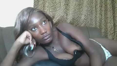 Snapshot of missprettygal chatting on 16, 2, 2026 pretty gal online show from 16, 2, 2026