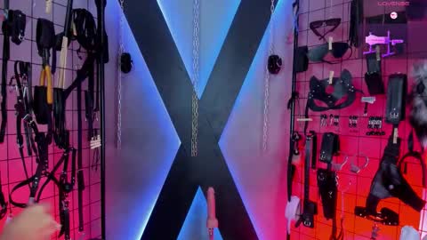 Snapshot of missscarlet_bella_bdsm chatting on 5, 2, 2026 MissScarlet bella bdsm online show from 5, 2, 2026