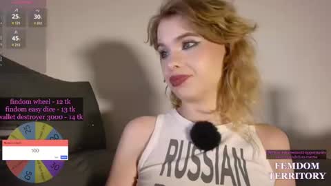 Snapshot of missslola chatting on 28, 7, 2026 Misss Lola Angel online show from 28, 7, 2026