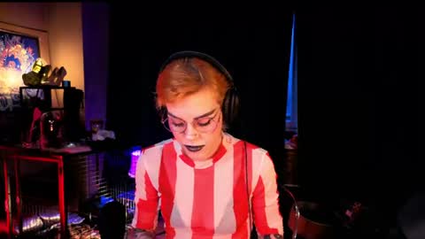 Snapshot of misstaco chatting on 22, 7, 2026 Tacodeluxe online show from 22, 7, 2026