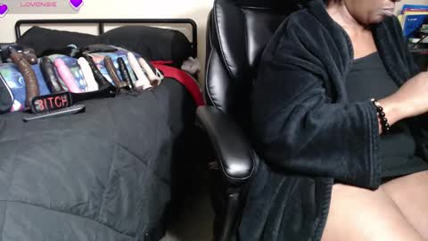 MissTajaa online show from 19, 11, 2025