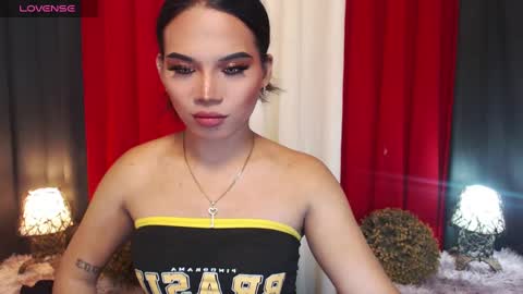 misstrishontop online show from 10, 12, 2024