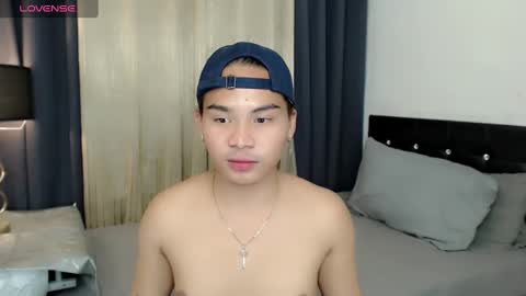 misstrishontop online show from 18, 2, 2025