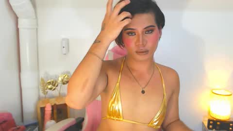 misstrishontop online show from 15, 9, 2025