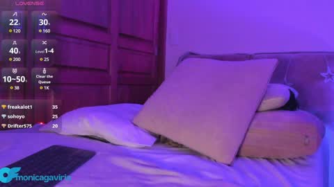 Snapshot of missvioleta_ chatting on 14, 1, 2025 Violetta online show from 14, 1, 2025