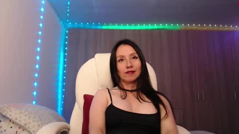 missy_kat87 online show from 4, 2, 2025