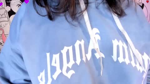 Snapshot of missy_taylor_ chatting on 5, 3, 2025 Missy online show from 5, 3, 2025