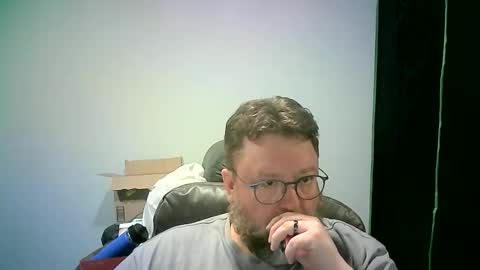 Mr. Happy online show from 2, 12, 2025