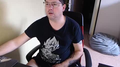 Snapshot of mistercoeur1 chatting on 19, 2, 2025 mistercoeur online show from 19, 2, 2025