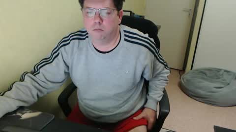 Snapshot of mistercoeur1 chatting on 7, 3, 2025 mistercoeur online show from 7, 3, 2025