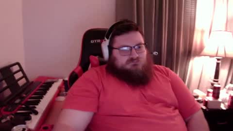 Snapshot of mistermac935 chatting on 18, 12, 2024 mistermac935 online show from 18, 12, 2024