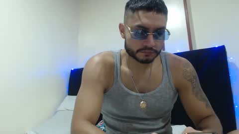 mistersam33 online show from 2, 12, 2024