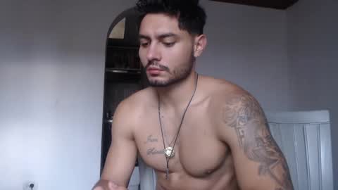 mistersam33 online show from 25, 2, 2025