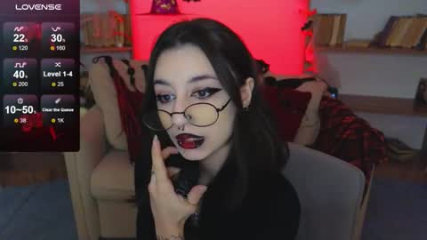 Marcelline online show from 19, 10, 2025