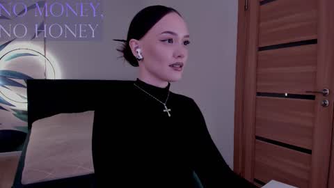 Snapshot of mistress_mialibra chatting on 13, 12, 2025 Mistress Mia online show from 13, 12, 2025