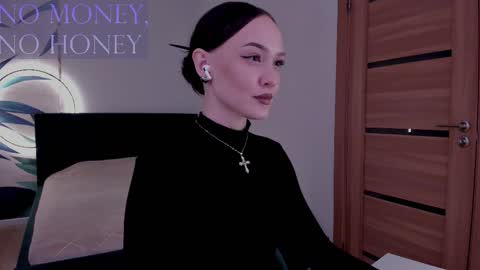 Snapshot of mistress_mialibra chatting on 14, 12, 2025 Mistress Mia online show from 14, 12, 2025