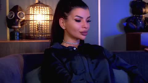 Snapshot of mistresselenia chatting on 28, 11, 2025 Elenia online show from 28, 11, 2025