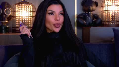 Elenia online show from 30, 3, 2026