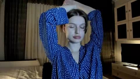 mistresselizy online show from 4, 1, 2025