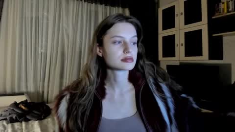 mistresselizy online show from 5, 1, 2025