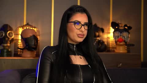 Mistress Kelly online show from 12, 2, 2026