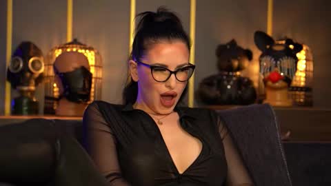 Mistress Kelly online show from 8, 3, 2026