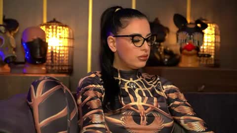 Mistress Kelly online show from 30, 5, 2026