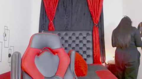 Mistresslombana online show from 13, 9, 2025