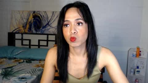 Snapshot of mistressnicoletrans chatting on 11, 1, 2025 SexyCutieNicole online show from 11, 1, 2025