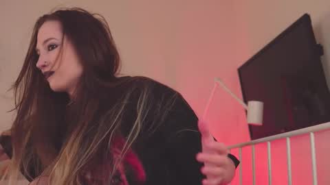 Mita online show from 26, 2, 2025