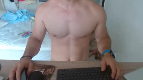 Snapshot of mitcheli chatting on 19, 2, 2025 Onlyfans  online show from 19, 2, 2025