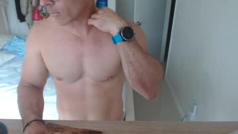 Snapshot of mitcheli chatting on 20, 2, 2025 Onlyfans  online show from 20, 2, 2025