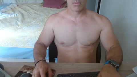 Snapshot of mitcheli chatting on 5, 3, 2025 Onlyfans  online show from 5, 3, 2025