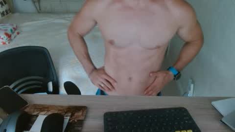 Snapshot of mitcheli chatting on 24, 10, 2025 Onlyfans  online show from 24, 10, 2025