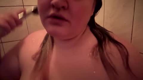 MichelleBunny7 online show from 6, 2, 2025