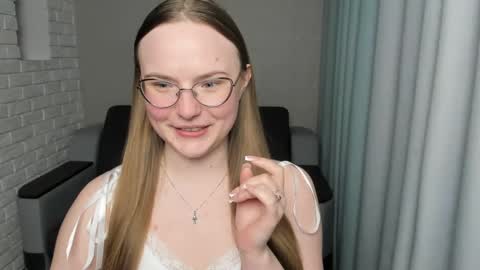 Miya online show from 11, 3, 2025