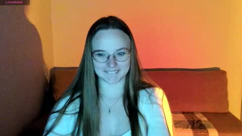 Miya online show from 6, 10, 2025