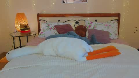 Miya online show from 17, 5, 2026