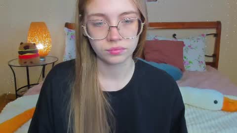 Snapshot of miya_soft chatting on 14, 6, 2026 Miya online show from 14, 6, 2026