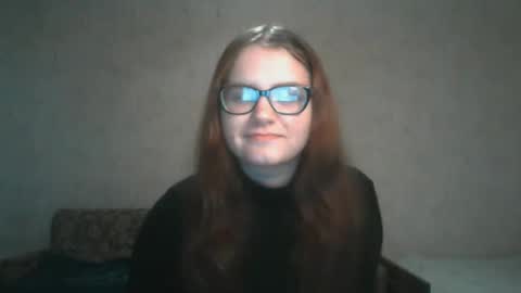Snapshot of miyabe chatting on 6, 12, 2024 Milana online show from 6, 12, 2024
