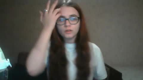 Snapshot of miyabe chatting on 9, 12, 2024 Milana online show from 9, 12, 2024