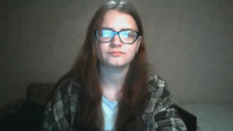 Snapshot of miyabe chatting on 16, 12, 2024 Milana online show from 16, 12, 2024