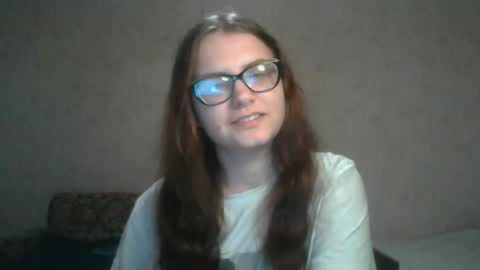 Snapshot of miyabe chatting on 22, 12, 2024 Milana online show from 22, 12, 2024