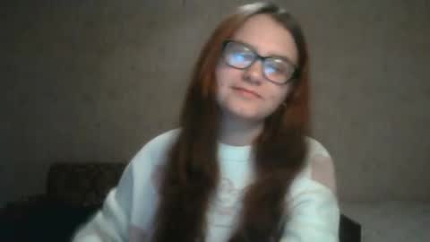 Snapshot of miyabe chatting on 28, 12, 2024 Milana online show from 28, 12, 2024