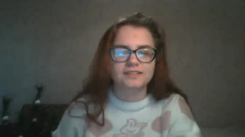 Snapshot of miyabe chatting on 6, 1, 2025 Milana online show from 6, 1, 2025