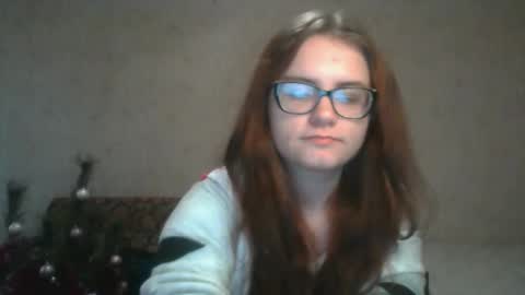 Snapshot of miyabe chatting on 7, 1, 2025 Milana online show from 7, 1, 2025