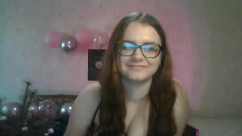 Snapshot of miyabe chatting on 15, 2, 2025 Milana online show from 15, 2, 2025