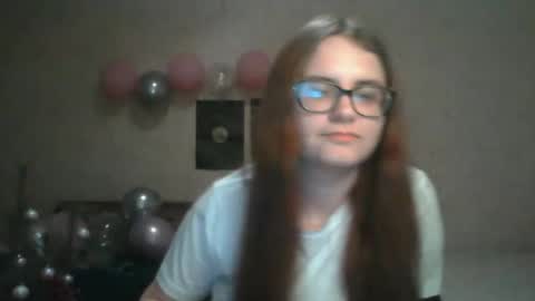 Snapshot of miyabe chatting on 18, 2, 2025 Milana online show from 18, 2, 2025