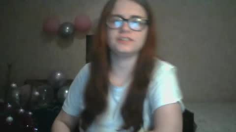 Snapshot of miyabe chatting on 20, 2, 2025 Milana online show from 20, 2, 2025